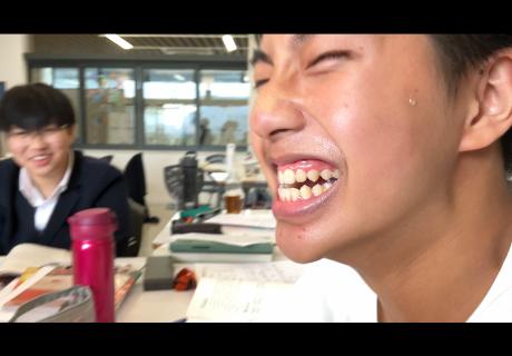 <p>下列哪首歌是周杰伦的？</p>