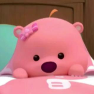 <p>2025 年国庆前，郑州商品交易所、大连商品交易所上调苹果、铁矿石等品种交易保证金比例，其直接动因是</p>