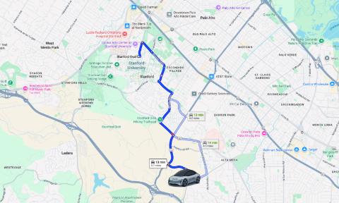 <p>特斯拉汽车总部是在哪所大学的地盘上？Is Tesla's headquarters located on the land of a university?</p>