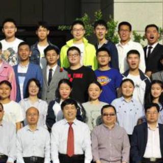 下面这张图片的拍摄时间是？