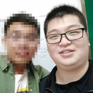下图中被马赛克的人是？