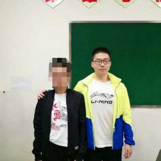 下图中被马赛克的人是？