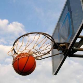 <p>What sport is this?</p>