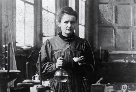 <p>What's her name?</p>