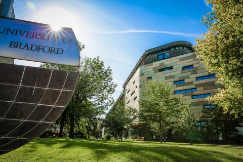 布拉德福德大学Bradford-SQA趣味游戏