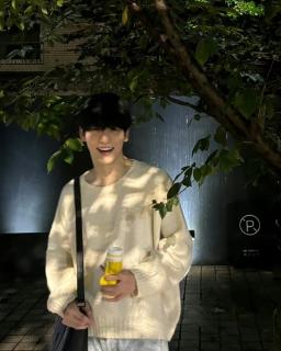 <p>秀彬也有可能是一只狗&#xff0c;他是什么狗呢&#xff1f;</p>
