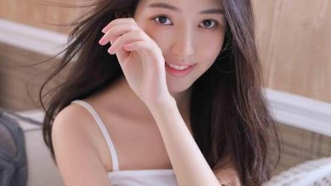 <p>什么是”美女“？</p>