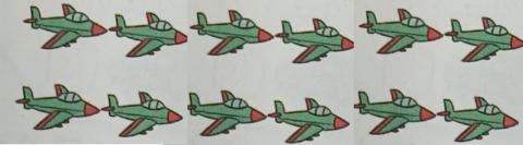 <p>如图：一共有几架飞机？正确的算式是（ ）。    </p>