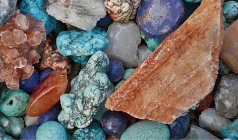 <p>What is the hardest natural substance on Earth?</p>