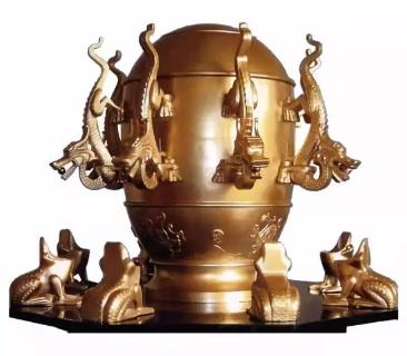 <p>张衡是我国东汉时期著名的科学家，也是一位十分伟大的发明家，他发明了</p>