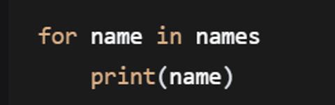 <p>以下代码中，哪行代码有错误?</p>