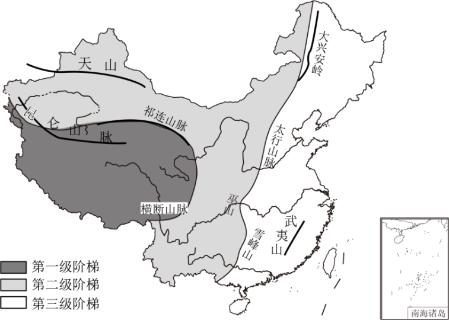<p><strong>“九曲黄河万里沙&#xff0c;浪淘风簸自天涯。”寥寥数字&#xff0c;把黄河蜿蜒曲折、泥沙俱下的情景全部呈现了出来。读中国地势三级阶梯分布示意图&#xff0c;结合相关知识完成下面小题。</strong><span data-tex=""> </span>黄河发源于我国地势的&#xff08; &#xff09;</p>