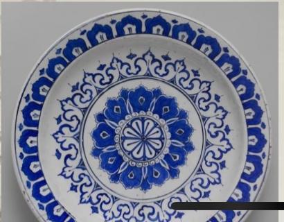 <p>What ideas or cultural customs left China (exported from China to other countries) along the Silk Roads? 多选题</p>