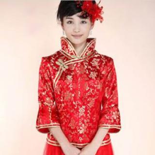 这是（）的中国传统服装。