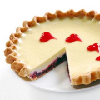 _____ decided to eat the last piece of pie.