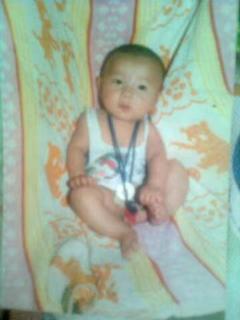 <p>图片中的人是</p>