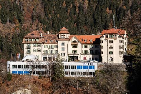 <p>EHL酒店管理商学院（洛桑酒店管理学院）已经连续几年获得QS泛酒店与休闲管理世界第一的排名？</p>